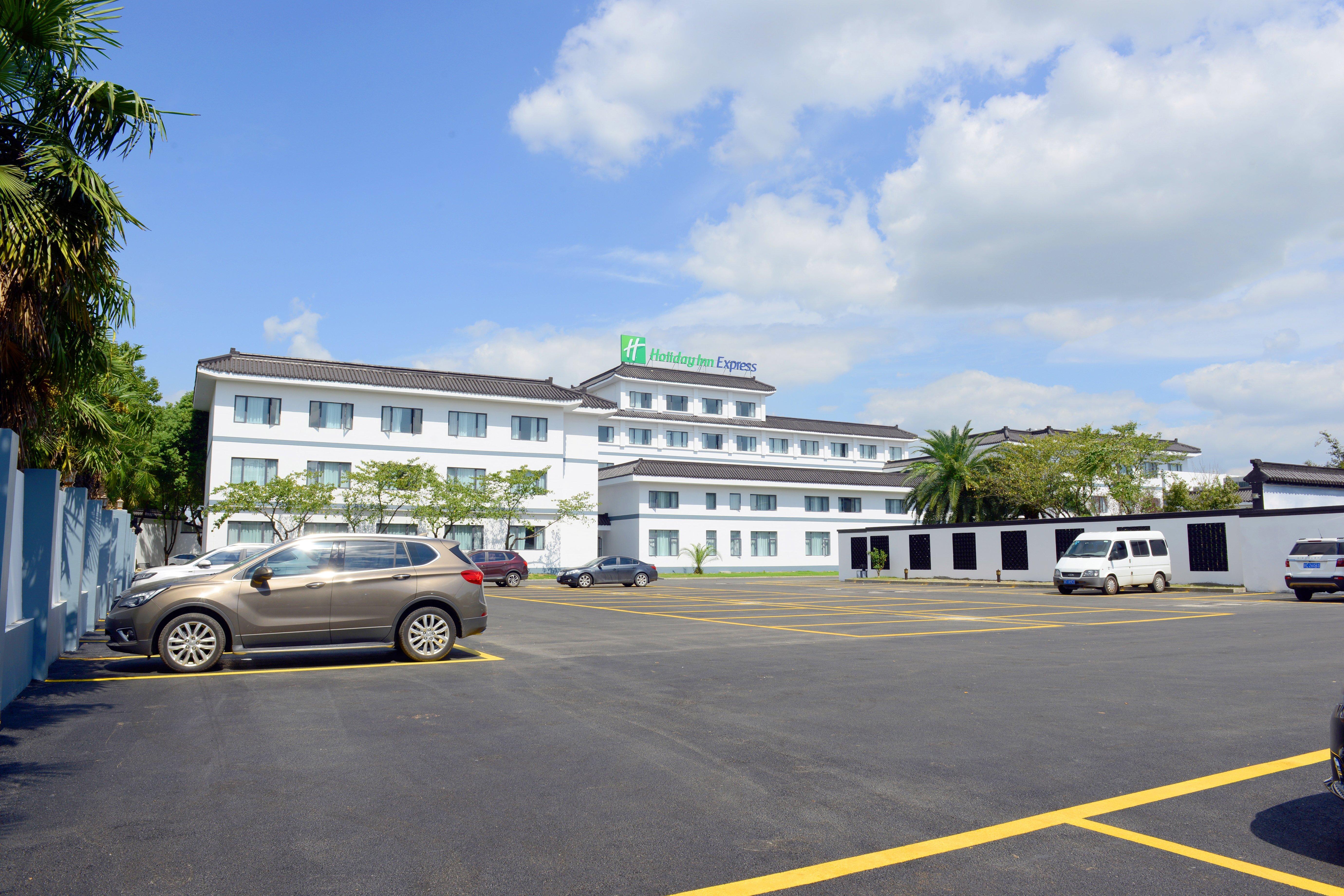 Holiday Inn Express - Suzhou Zhouzhuang Ancient Town, An Ihg Hotel Εξωτερικό φωτογραφία